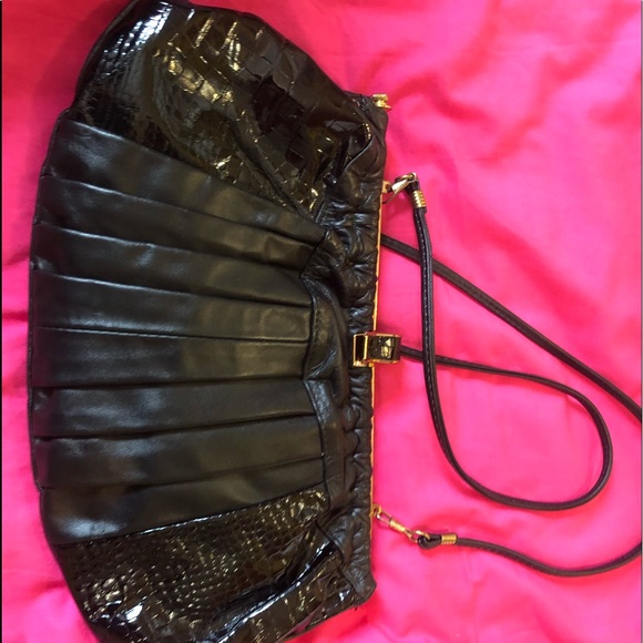 Purse - Picture 1 of 2